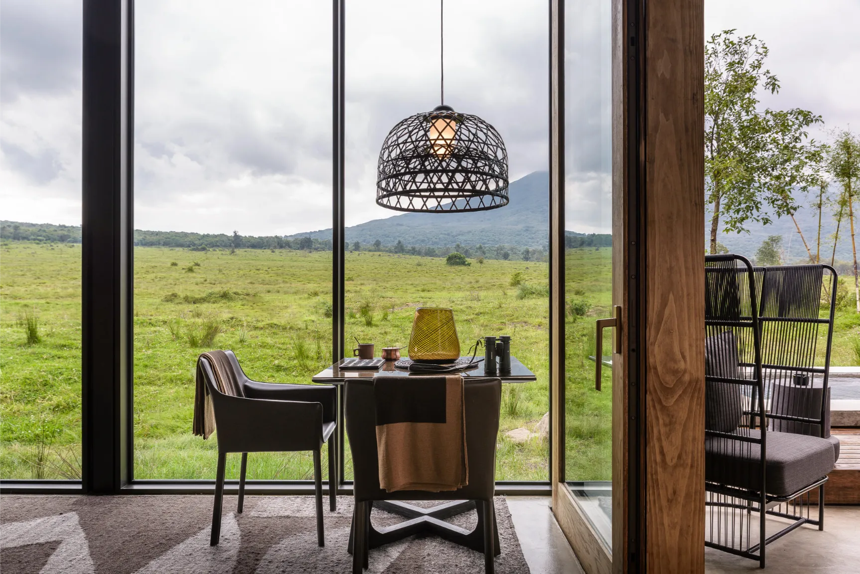 Singita Kwitonda Lodge gorilla trekking Rwanda (1)