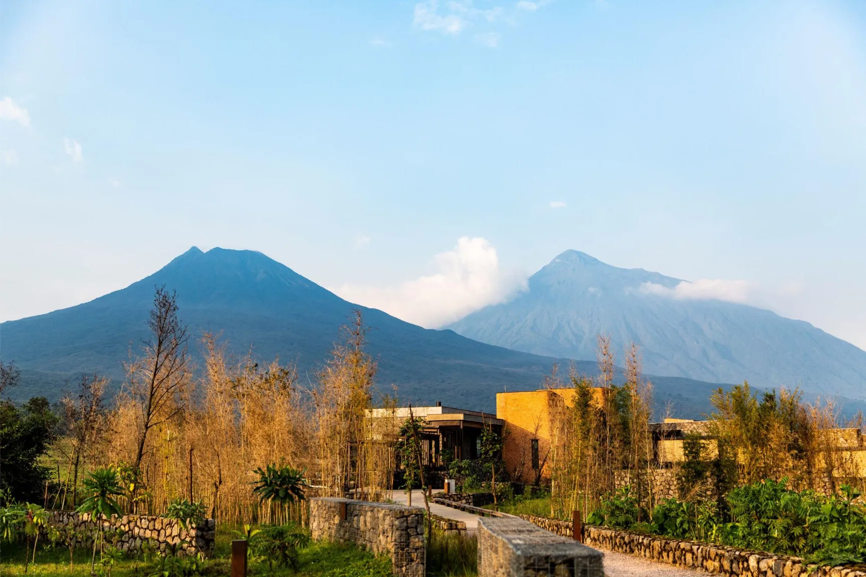 Singita Kwitonda Lodge gorilla trekking Rwanda (4)