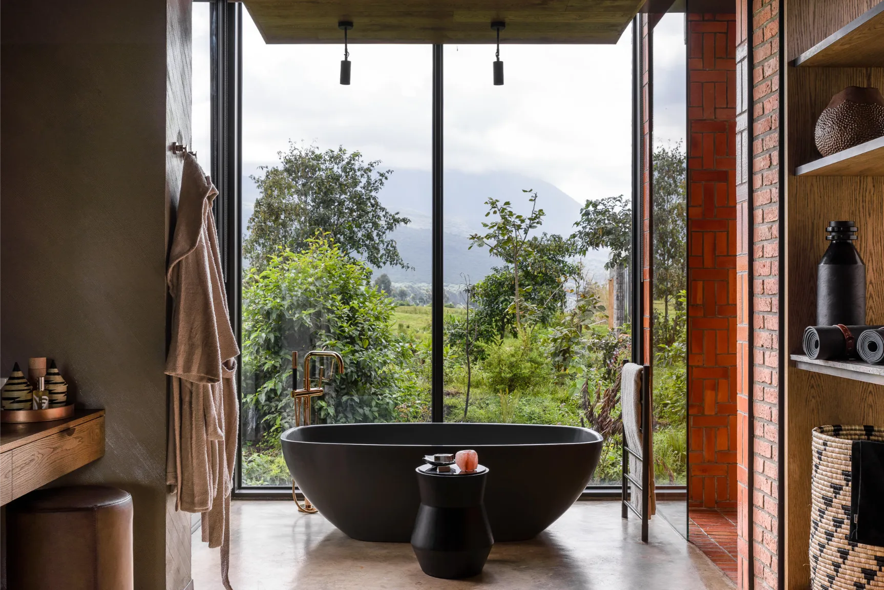 Singita Kwitonda Lodge gorilla trekking Rwanda (5)