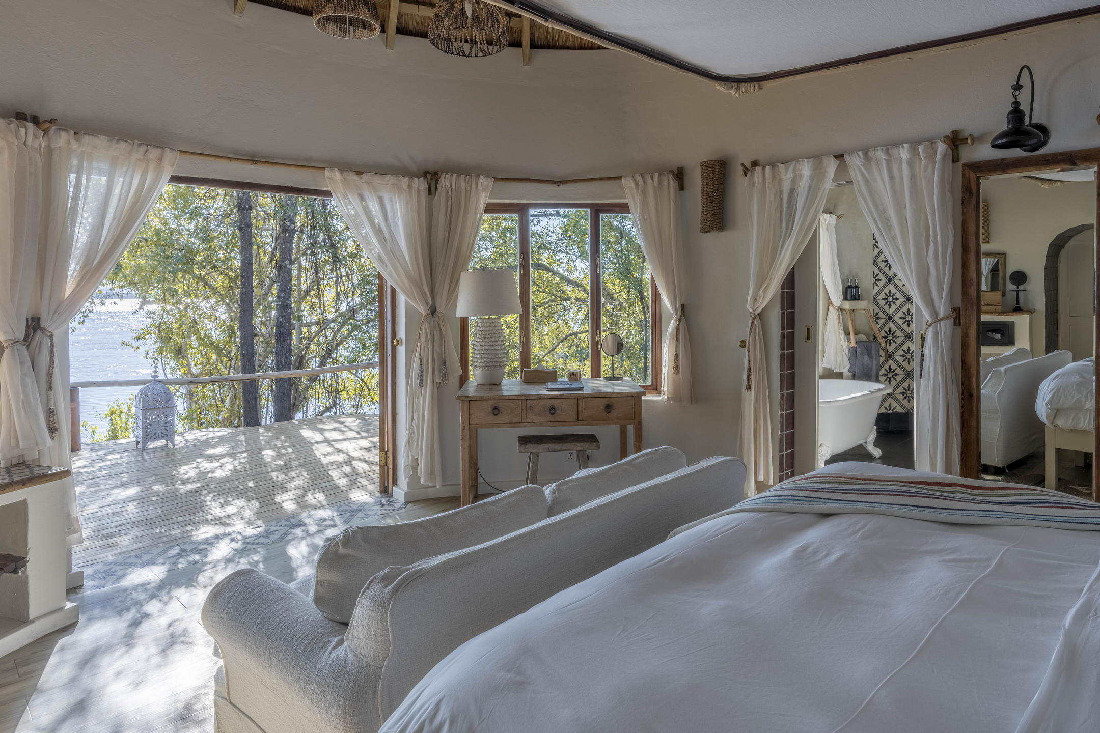 Tongabezi Lodge African safari holiday (2)